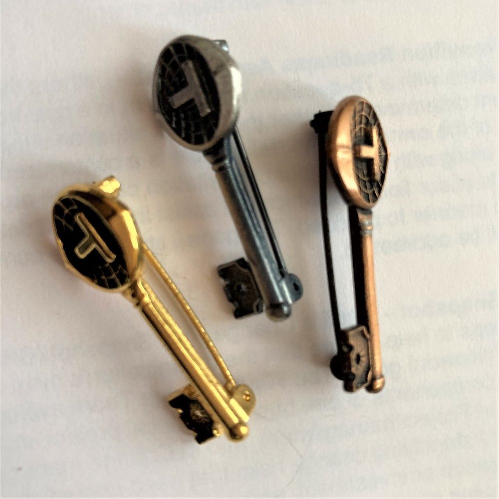 Tennis Pins Set: 1st, 2nd and 3rd place!